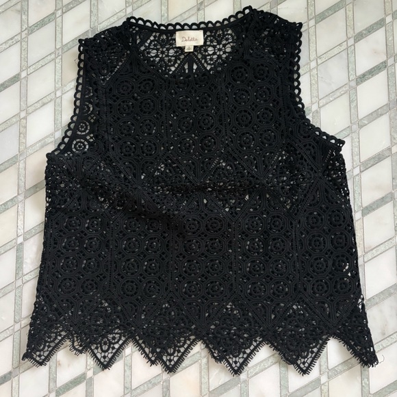 Deletta Brand Lace Top - Picture 1 of 2